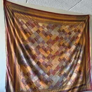 Elegant Multicolor Patchwork Quilt